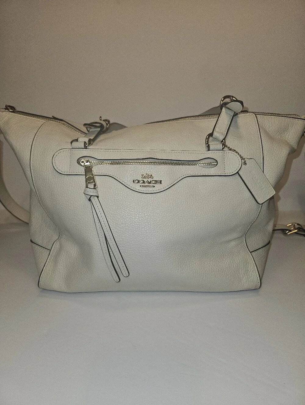 Coach White Leather Shoulder Bag
